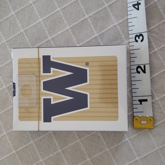 University of Washington Playing Cards - New - Picture 4 of 7